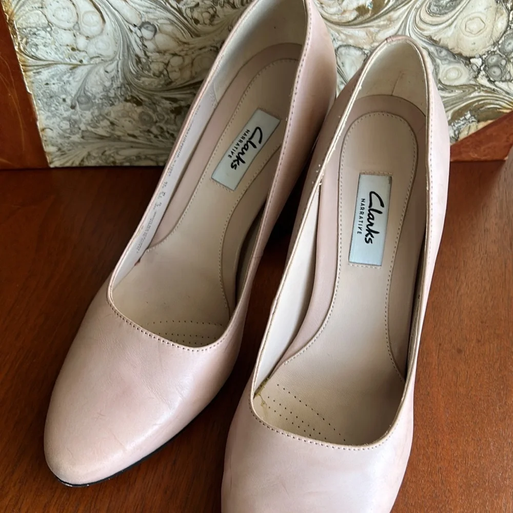Clark’s Pink Leather Pumps - Picture 6 of 8